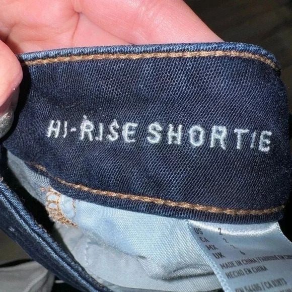 American Eagle High Rise Short Size 2 - Picture 4 of 4